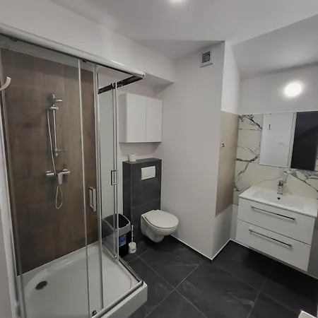 Hostel Przy Szpitalu - Lwowska