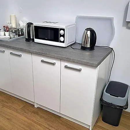 Hostel Przy Szpitalu - Lwowska *